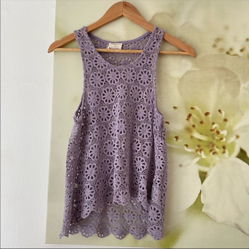 URBAN OUTFITTERS • Lace Tank Top